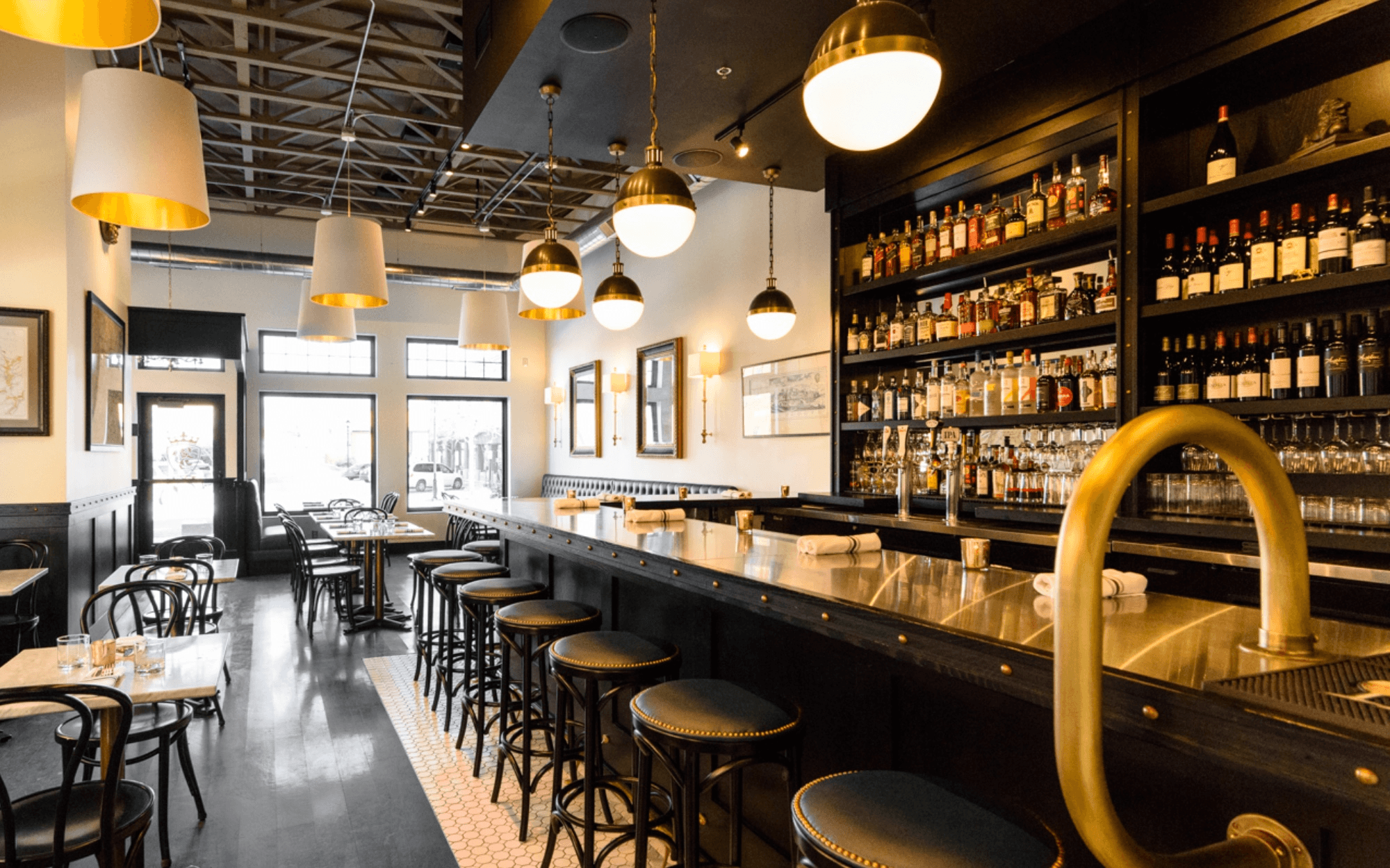 Best American Restaurant in Victoria, MN | The Noble Lion
