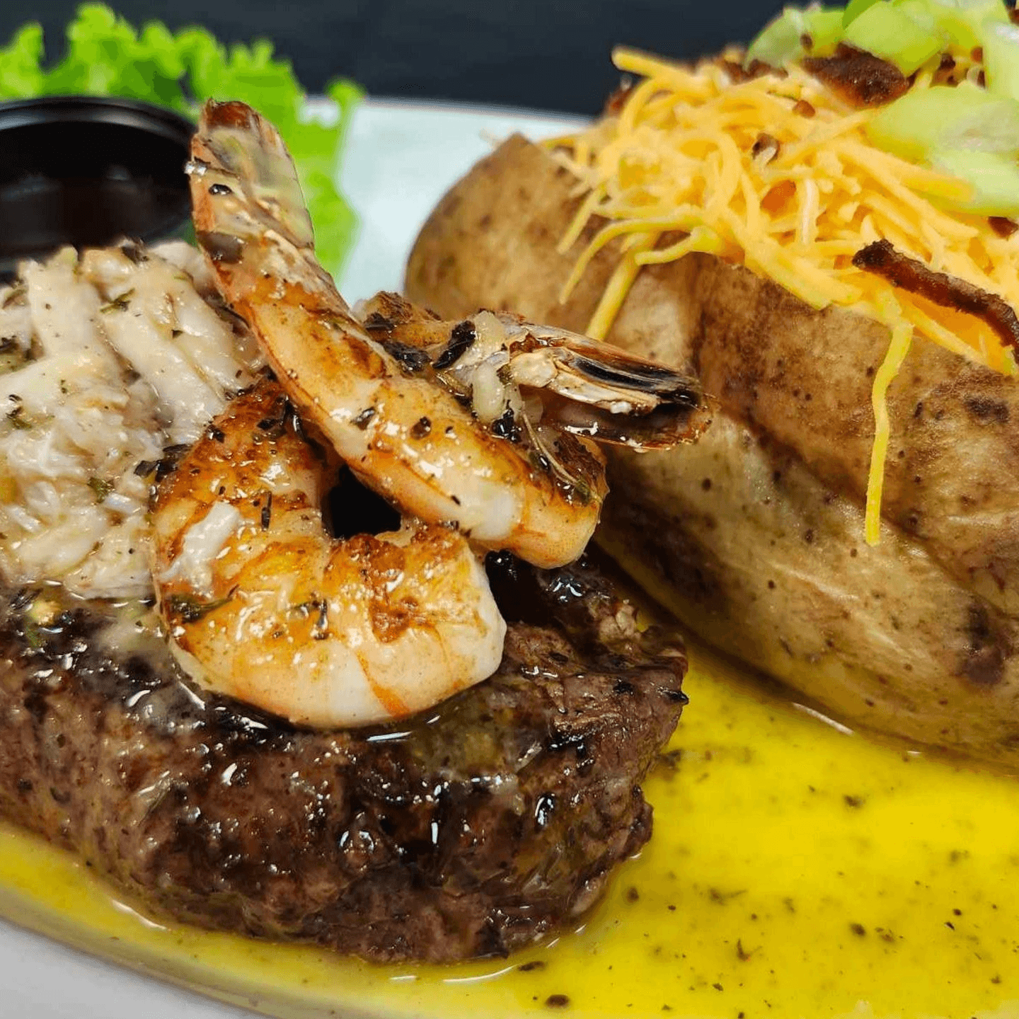 A Feast That Pulls You In