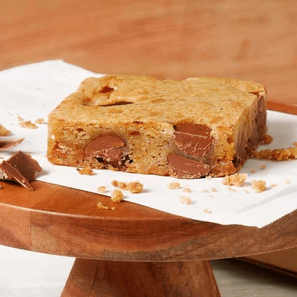 Toffee Crunch Manifesto Cookie.