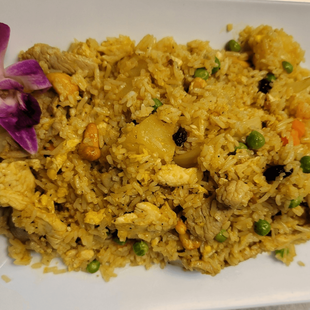 PINEAPPLE FRIED RICE HALF PAN.