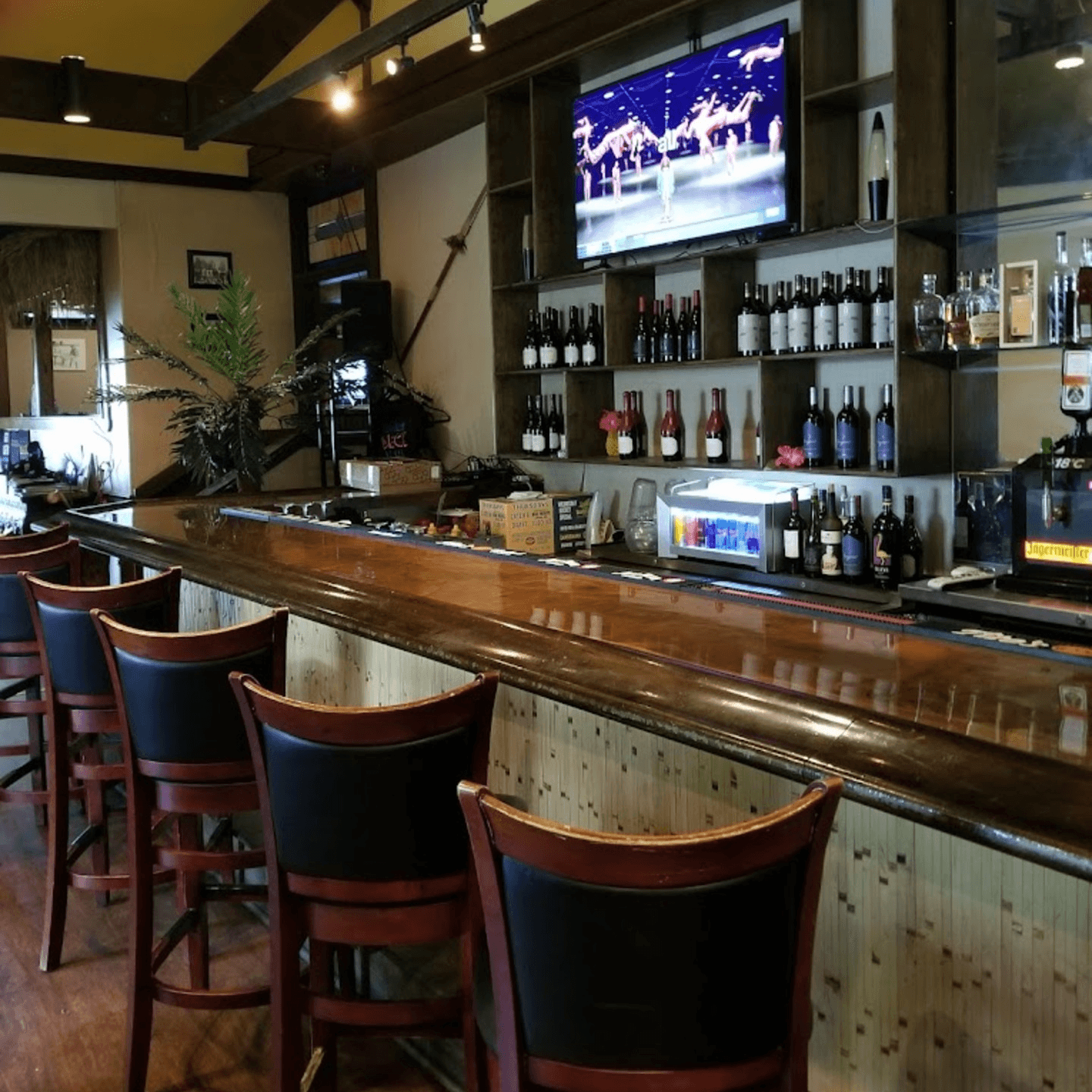Sip and Relax at Our Dedicated Cocktail Bars 