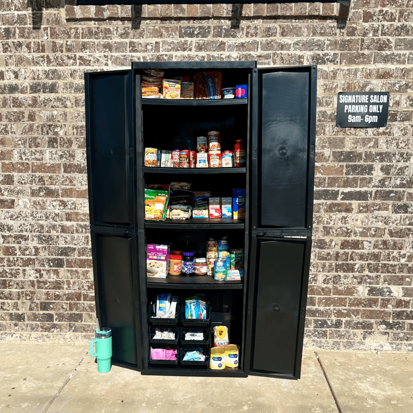 THE PEOPLE'S PANTRY