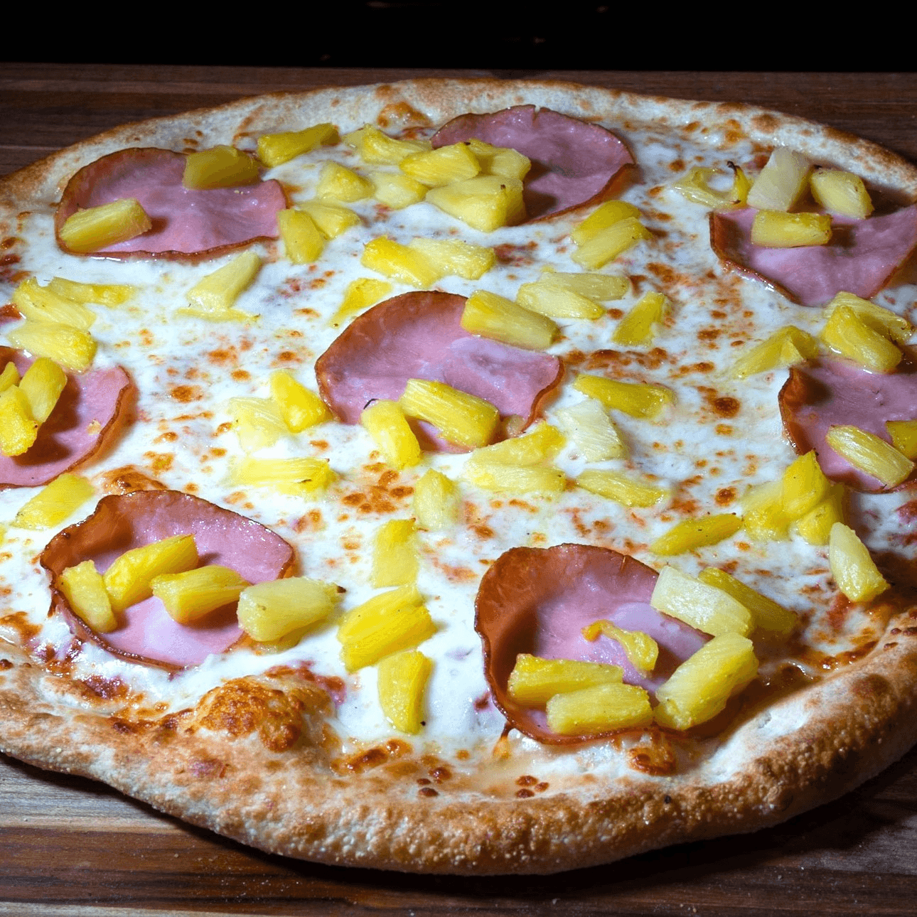 Hawaiian Favorite Pizza (Extra large).