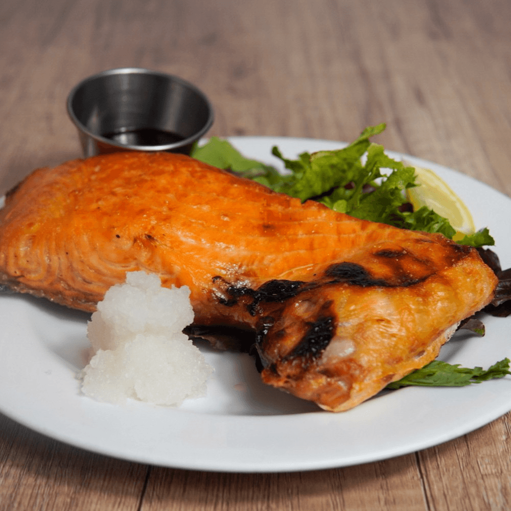 Bakka Salmon Collar　鮭のカマ塩焼き.