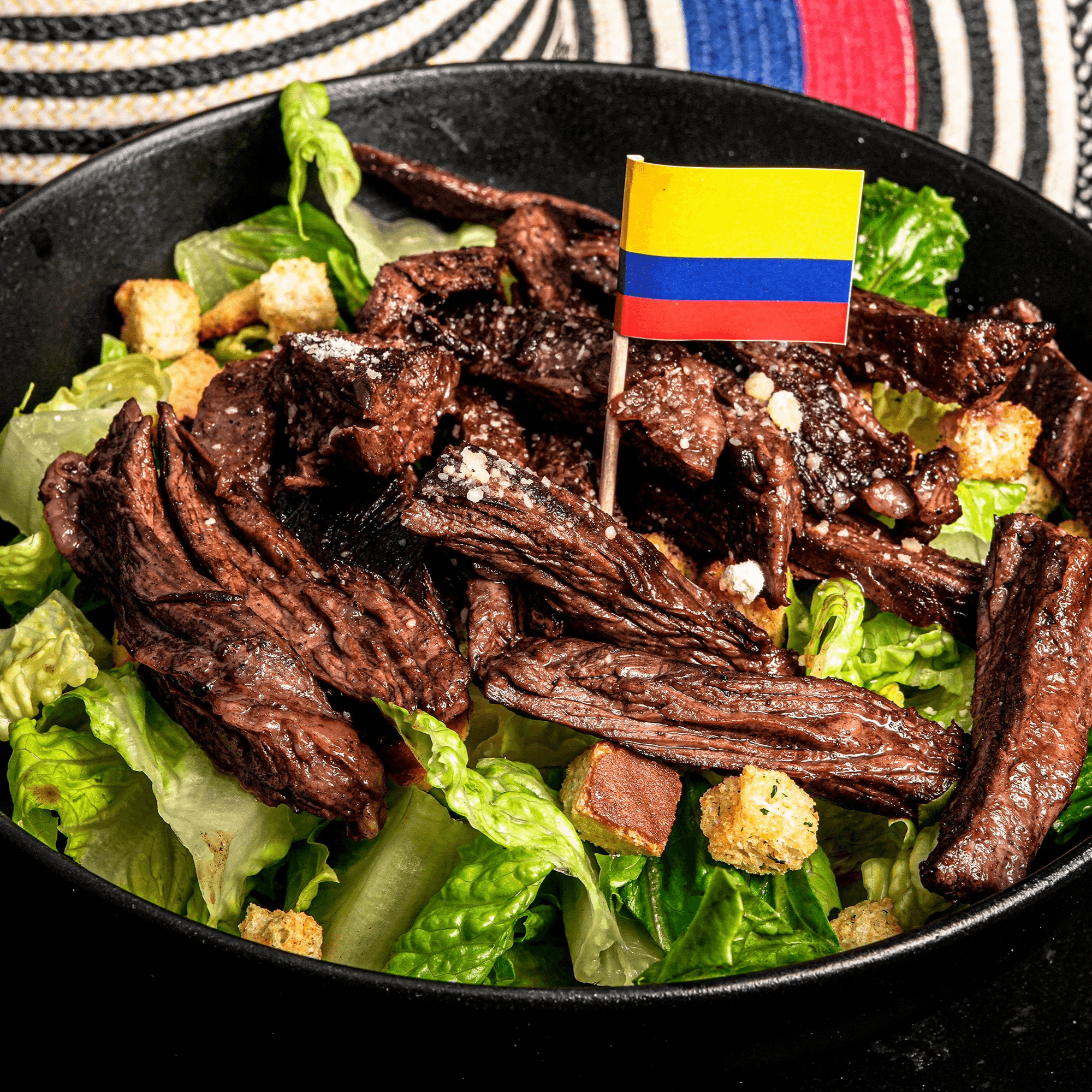 Ensalada Con Churrasquito.