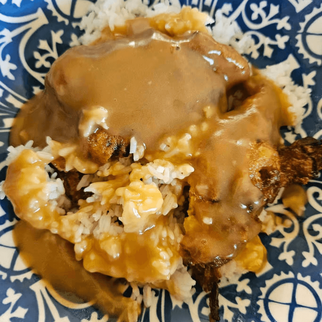 (LS) L1. Egg Foo Young Entree.