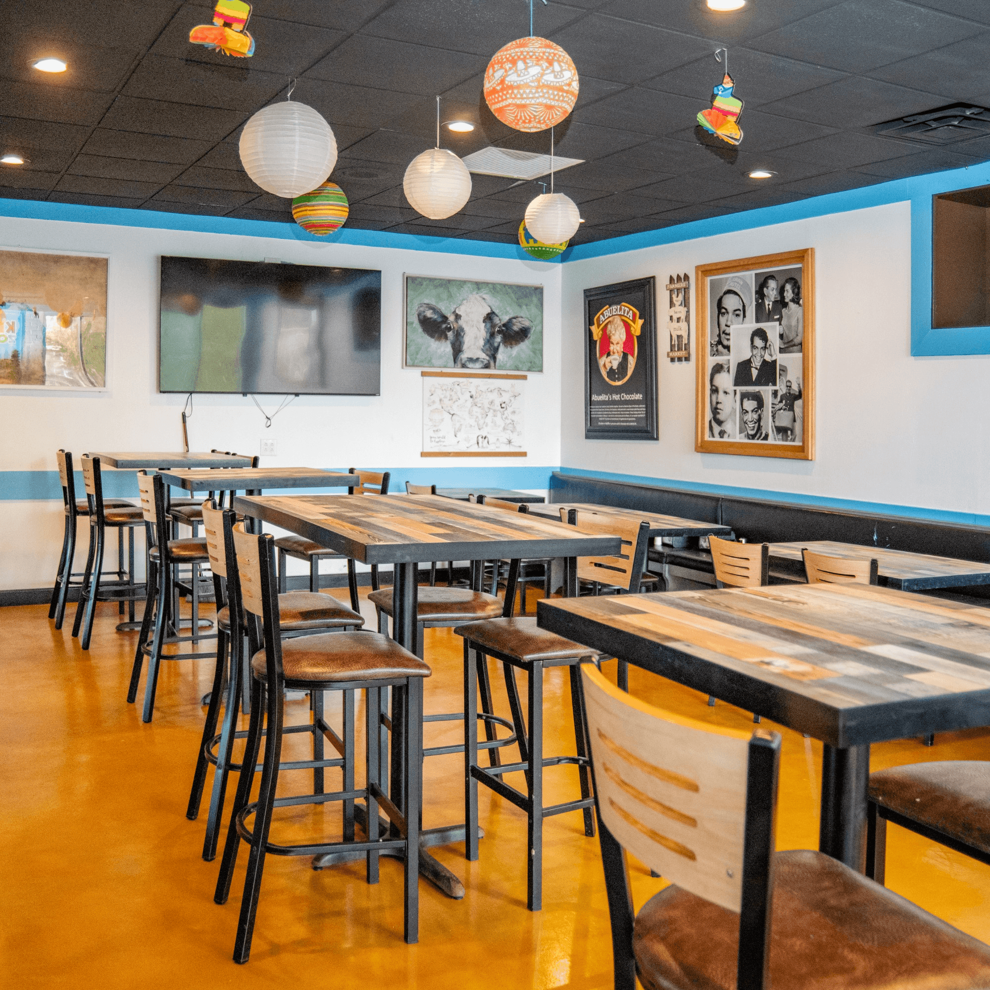 Reyes Mexican Grill gallery image #3