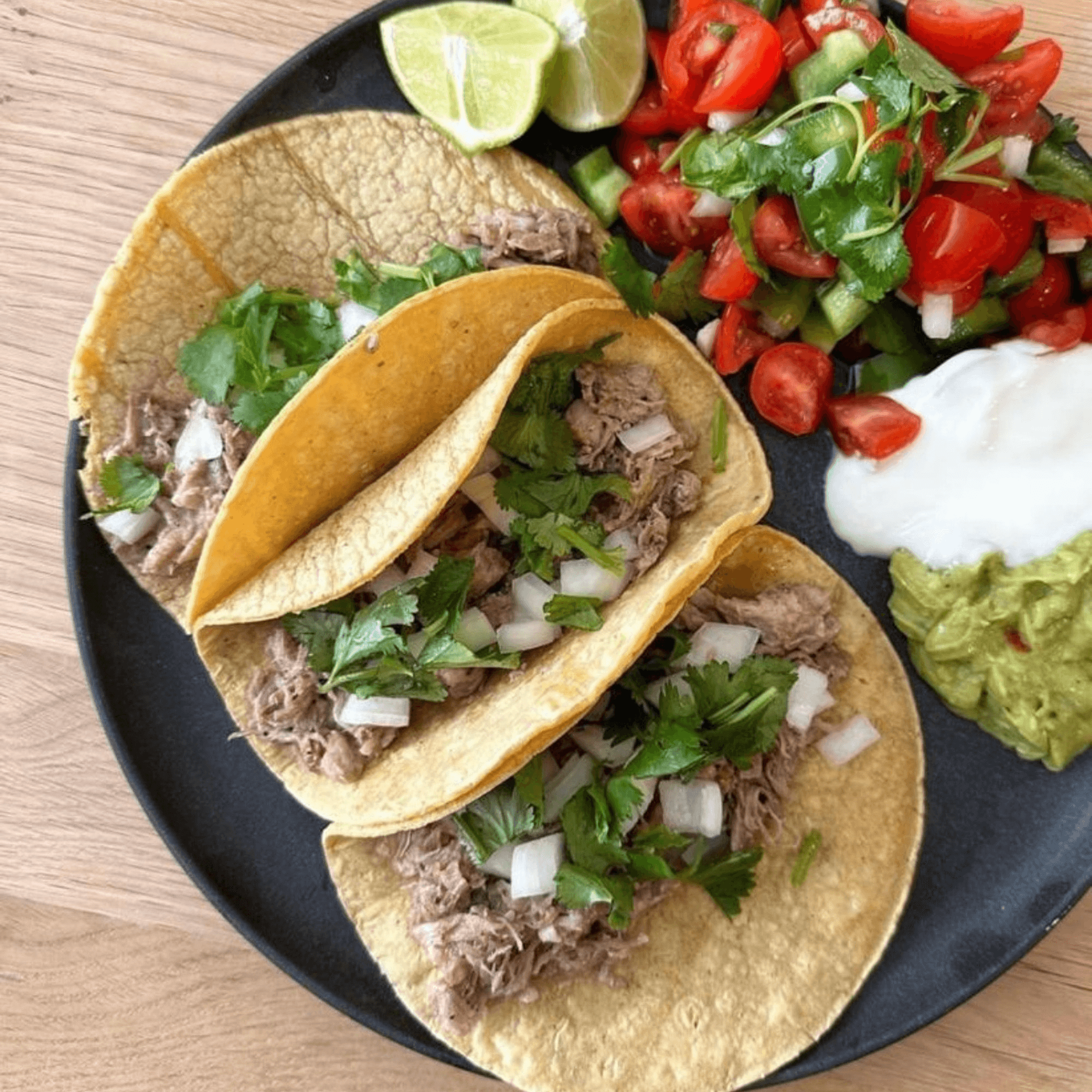 Carnitas & Mariscos Las Morelianas gallery image #7