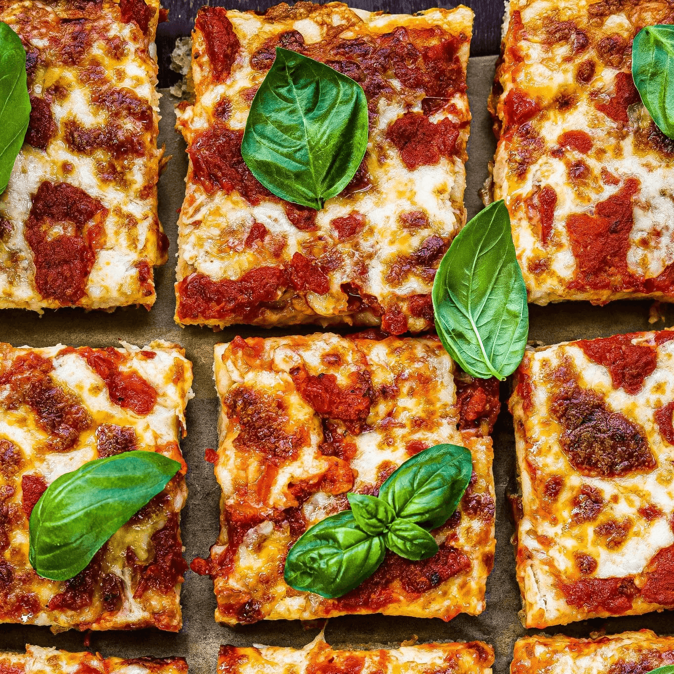 Grandma Pizza (Traditional Brooklyn Pizza).