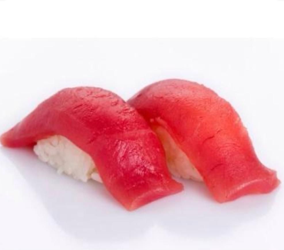 Tuna Sushi (2pcs).