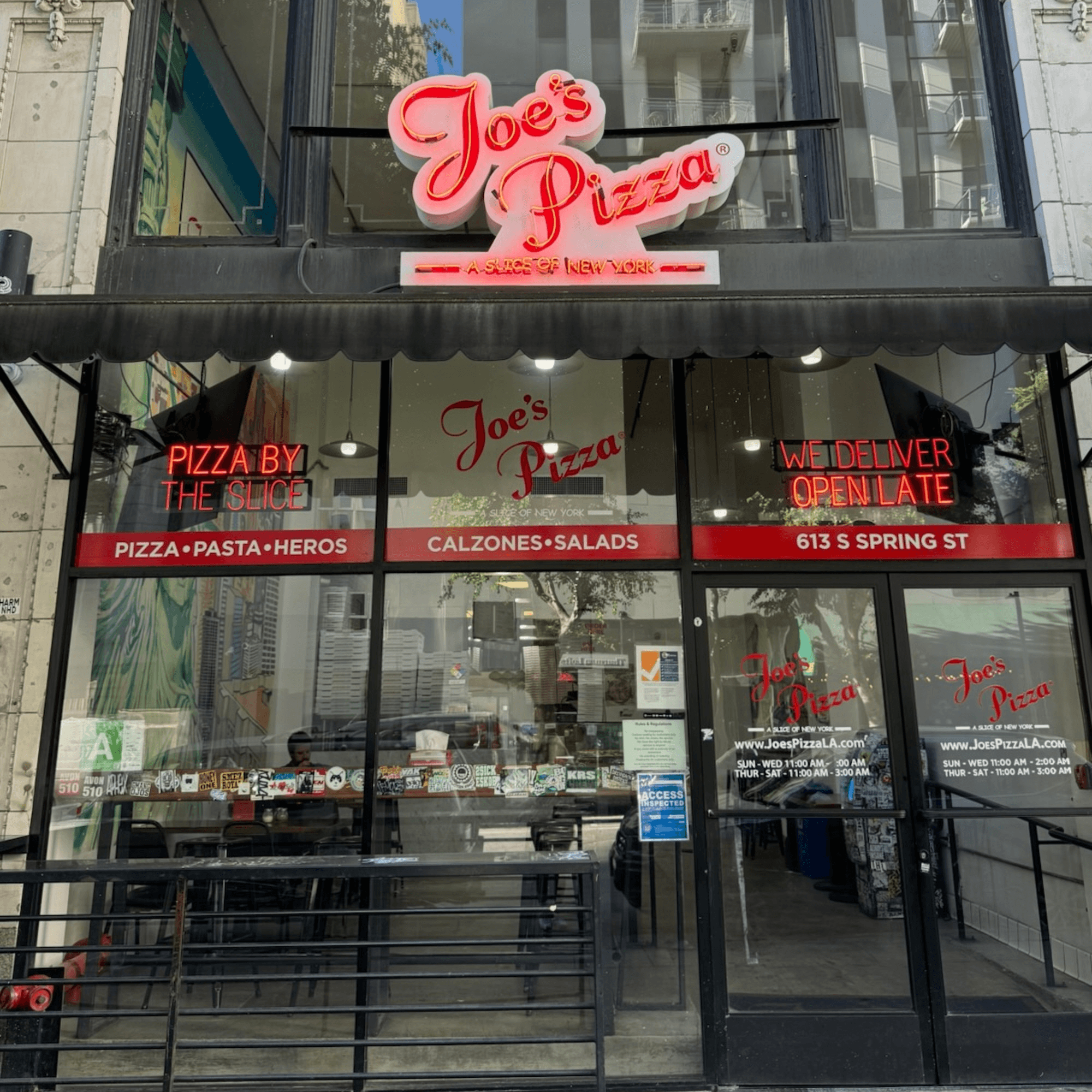 Joe's pizza  gallery image #4