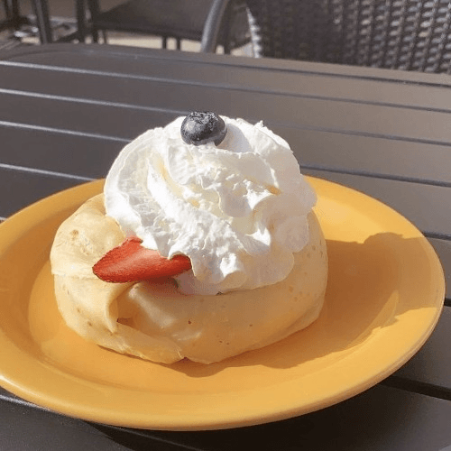 Crème Brulee Crepe with Strawberries and Blueberries