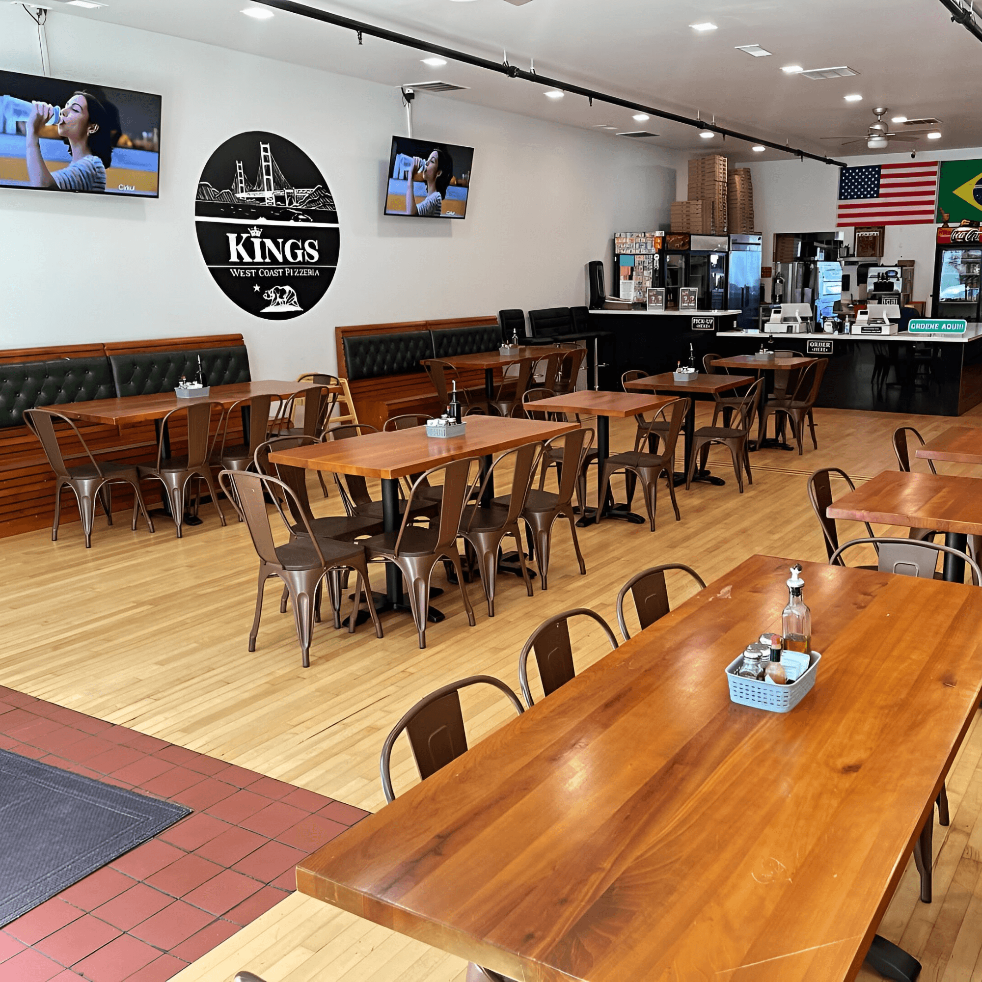 Kings West Coast Pizzeria gallery image #1