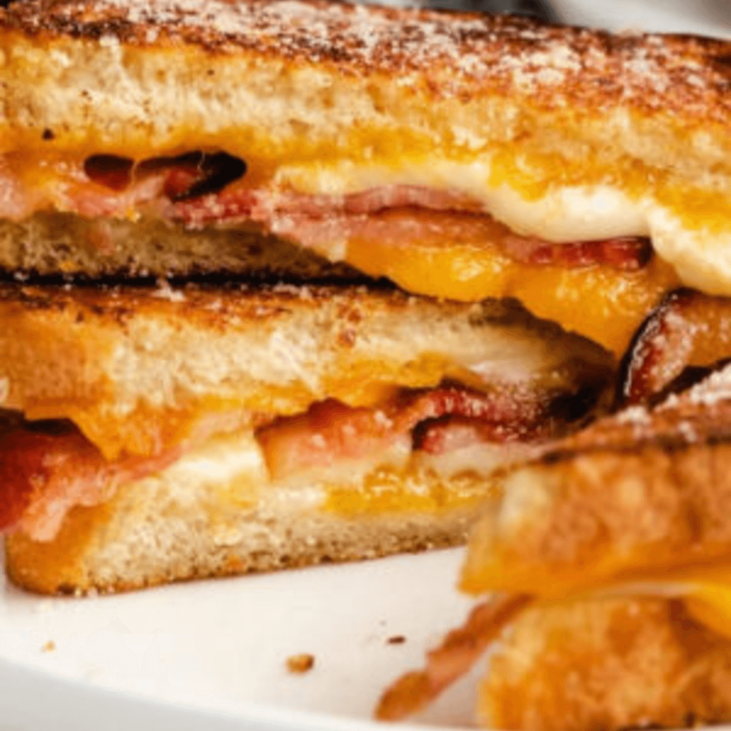 LUNCH SPECIAL Grilled Cheese & Bacon Panini $14.00