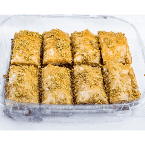 Baklava (8 pcs).