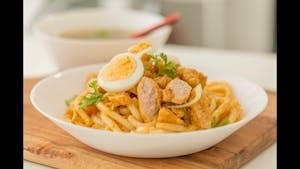 Mandalay Nann Gyi Thoke ( Burma Spaghetti).