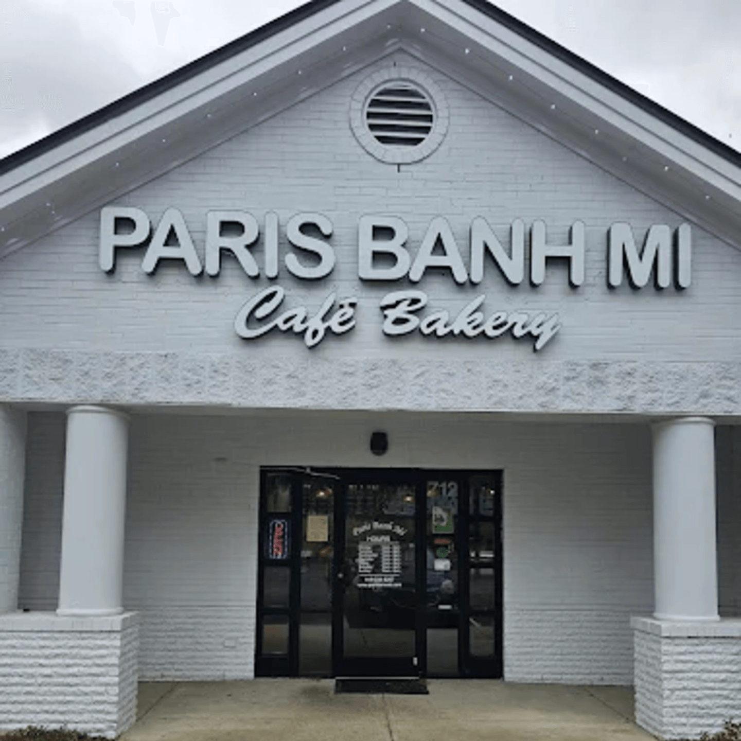 Welcome To Paris Banh Mi 