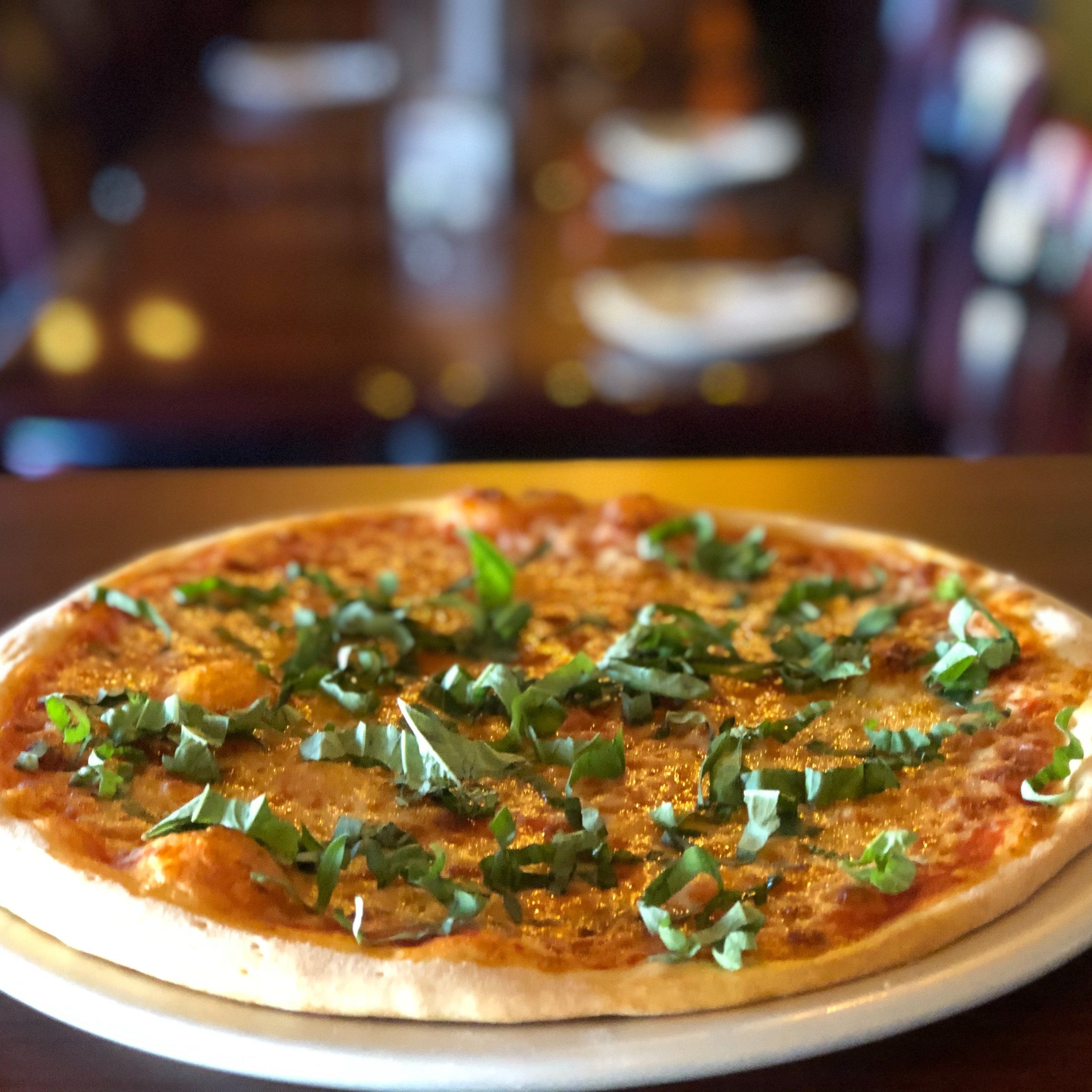 Margherita Pizza | 18".