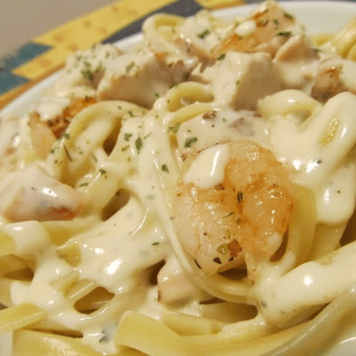 CAJUN SHRIMP FETTUCCINI ALFREDO **