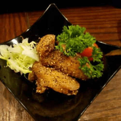 Fried Chicken (Jidori) Wings　手羽先揚げ