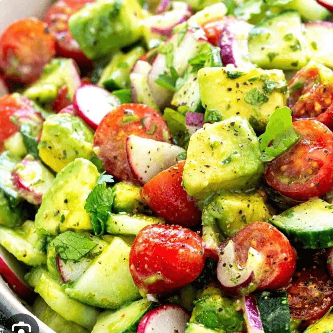 Avocado, Cucumber, Tomato 1/2 Tray.