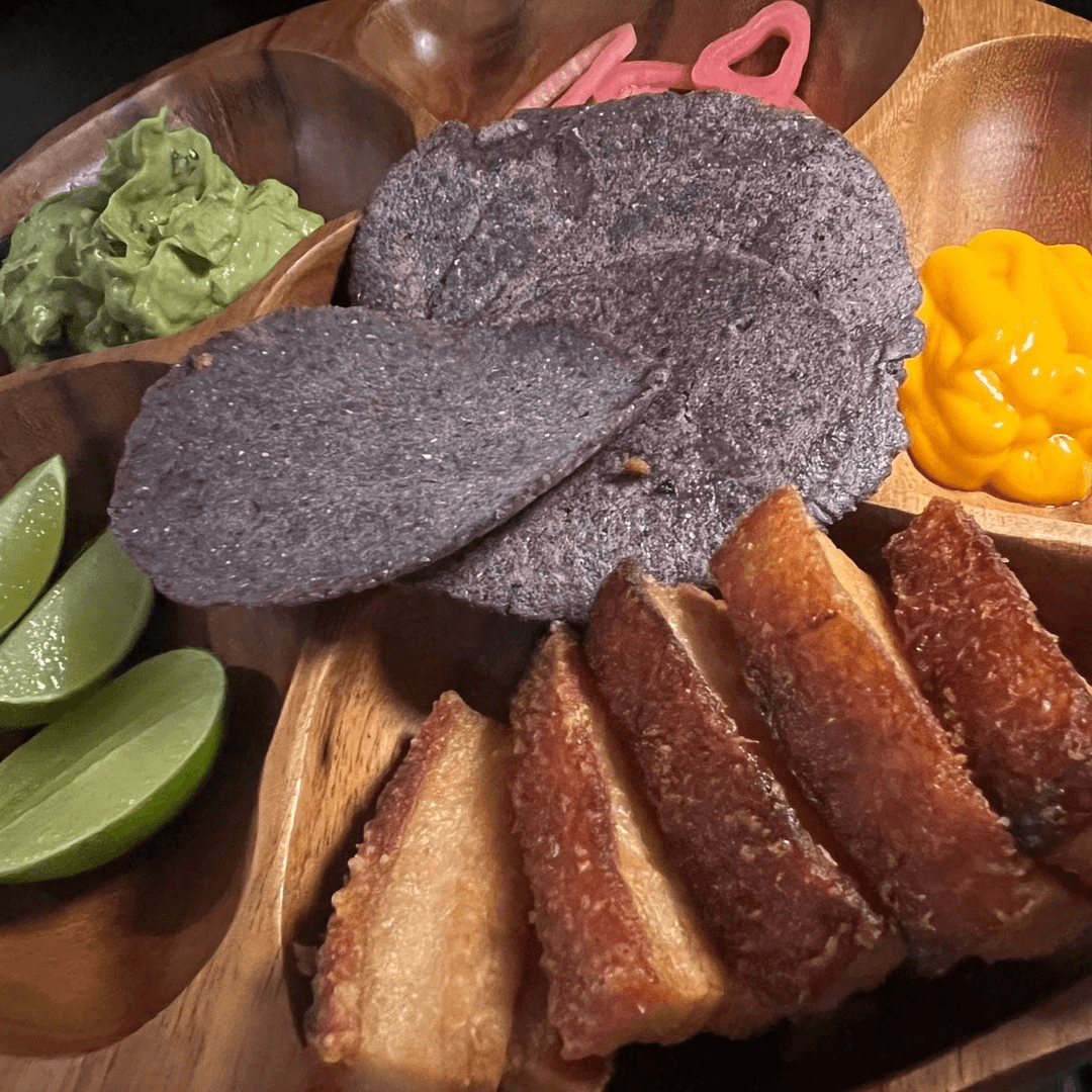 Chicharrón Con Tortillas.