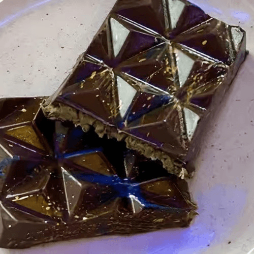 Pistachio Chocolate Bar.