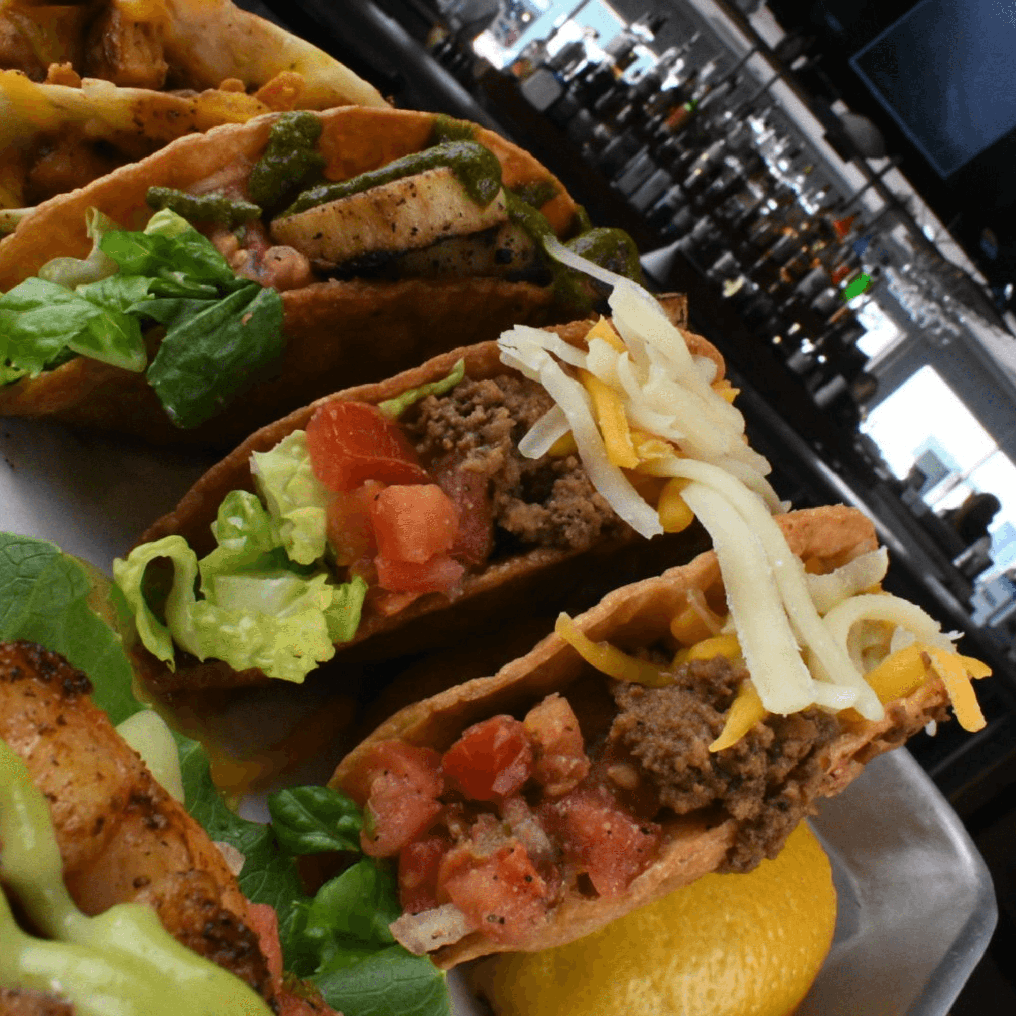 Lilo's Streetfood & OKA Sushi gallery image #18