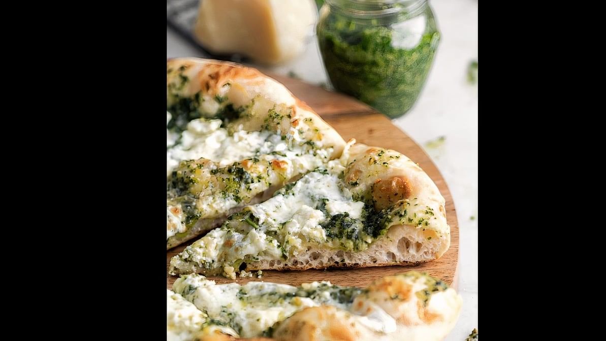Pesto Pizza.