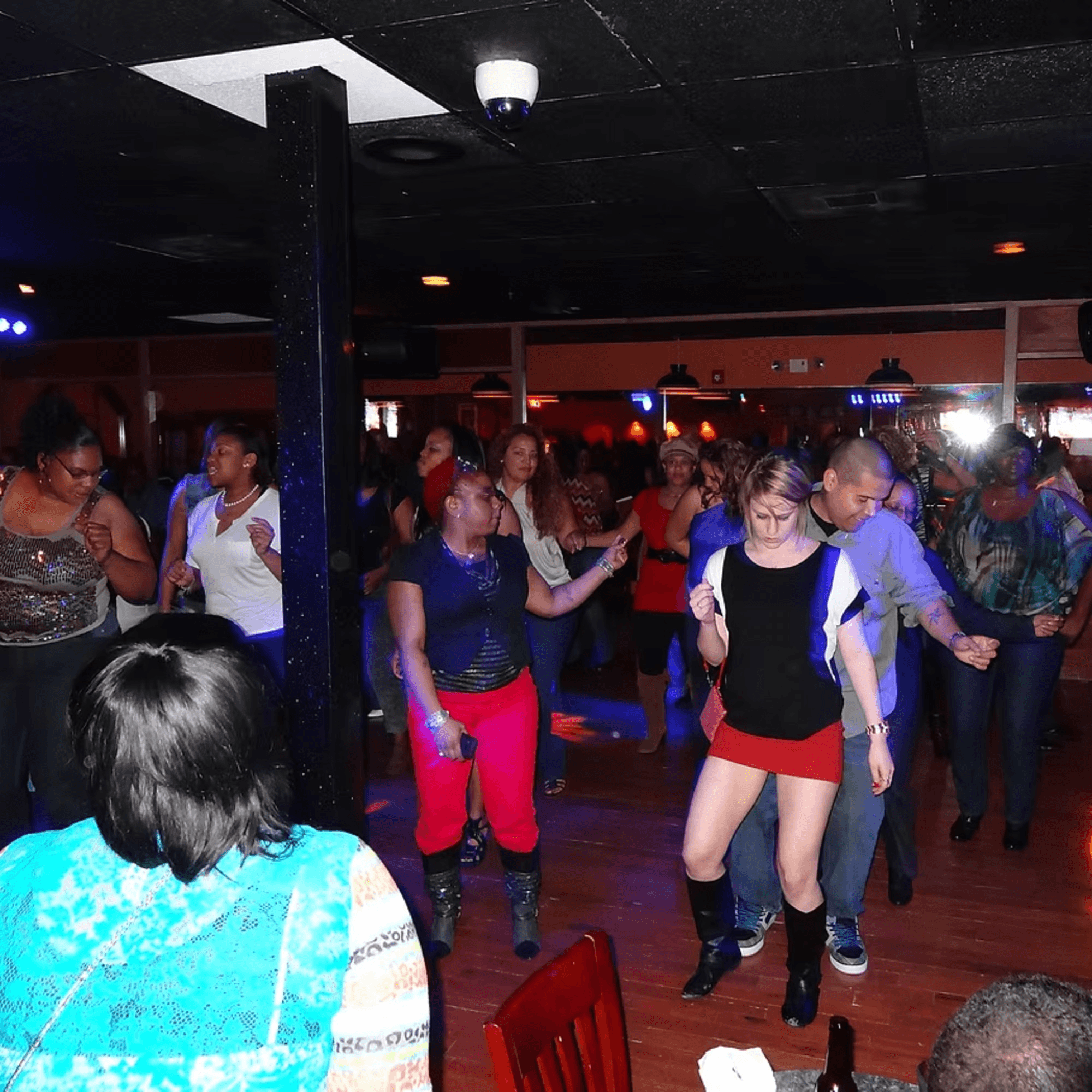 Chicago Bar & Grill gallery image #25