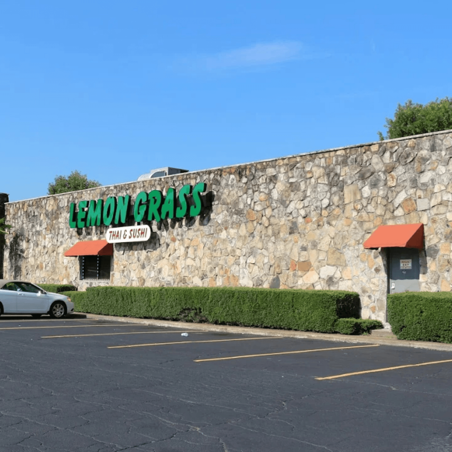 Lemongrass Thai & Sushi - Wynnton Road