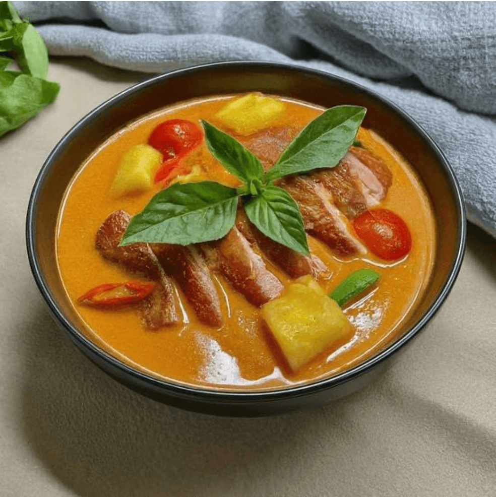 Roasted duck curry 🌶️.