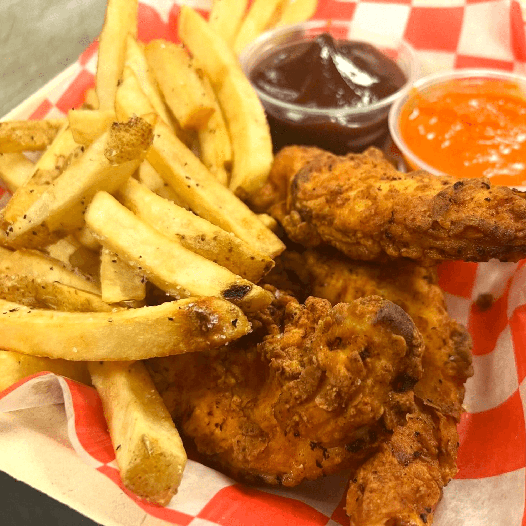 MT's Pizza King Best bar in Wyandotte