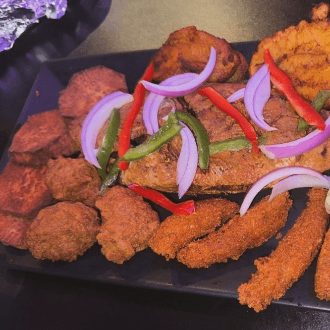 Original Fritay Platter (Beef) & (Pork).