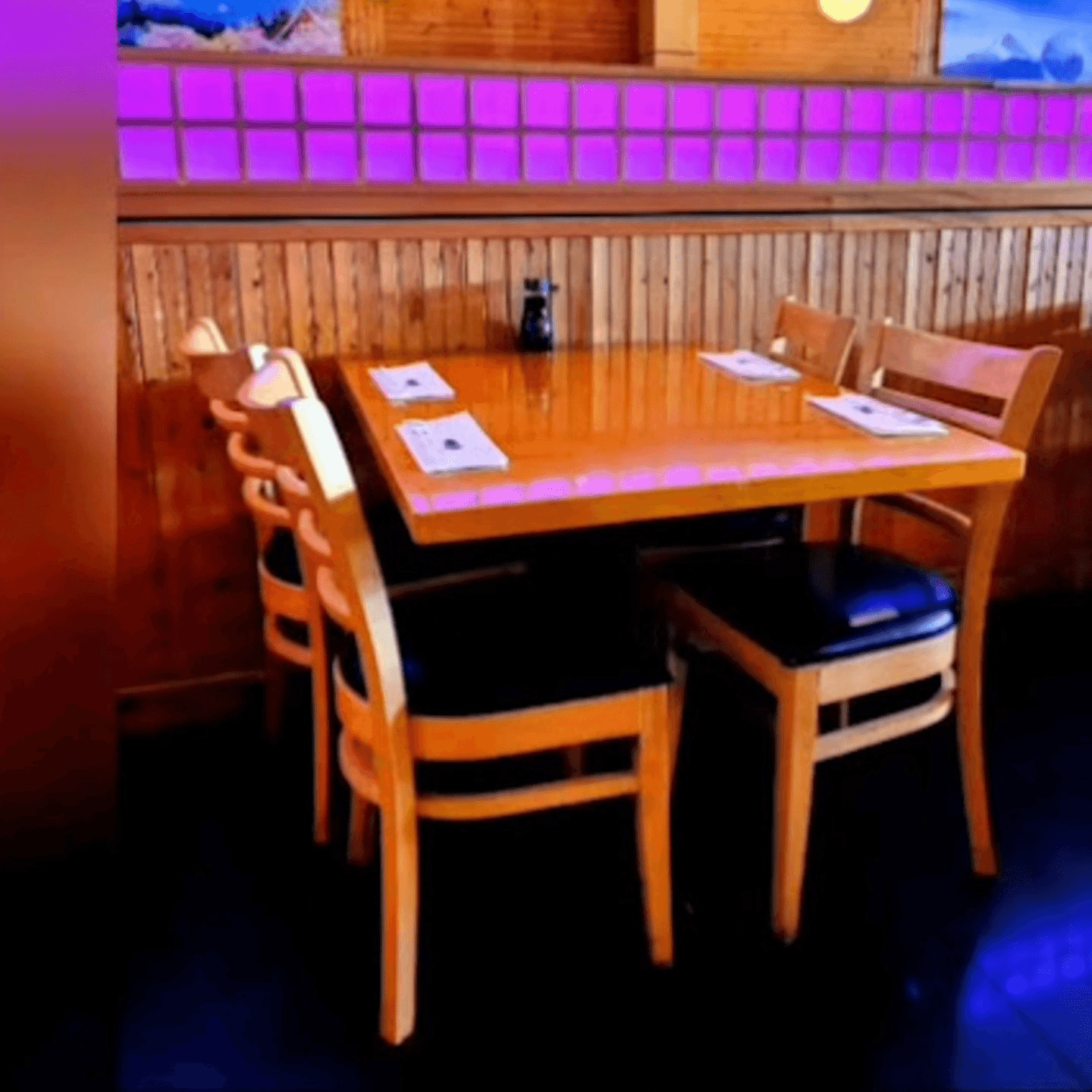 Reserve Your Table for an Unforgettable Meal!