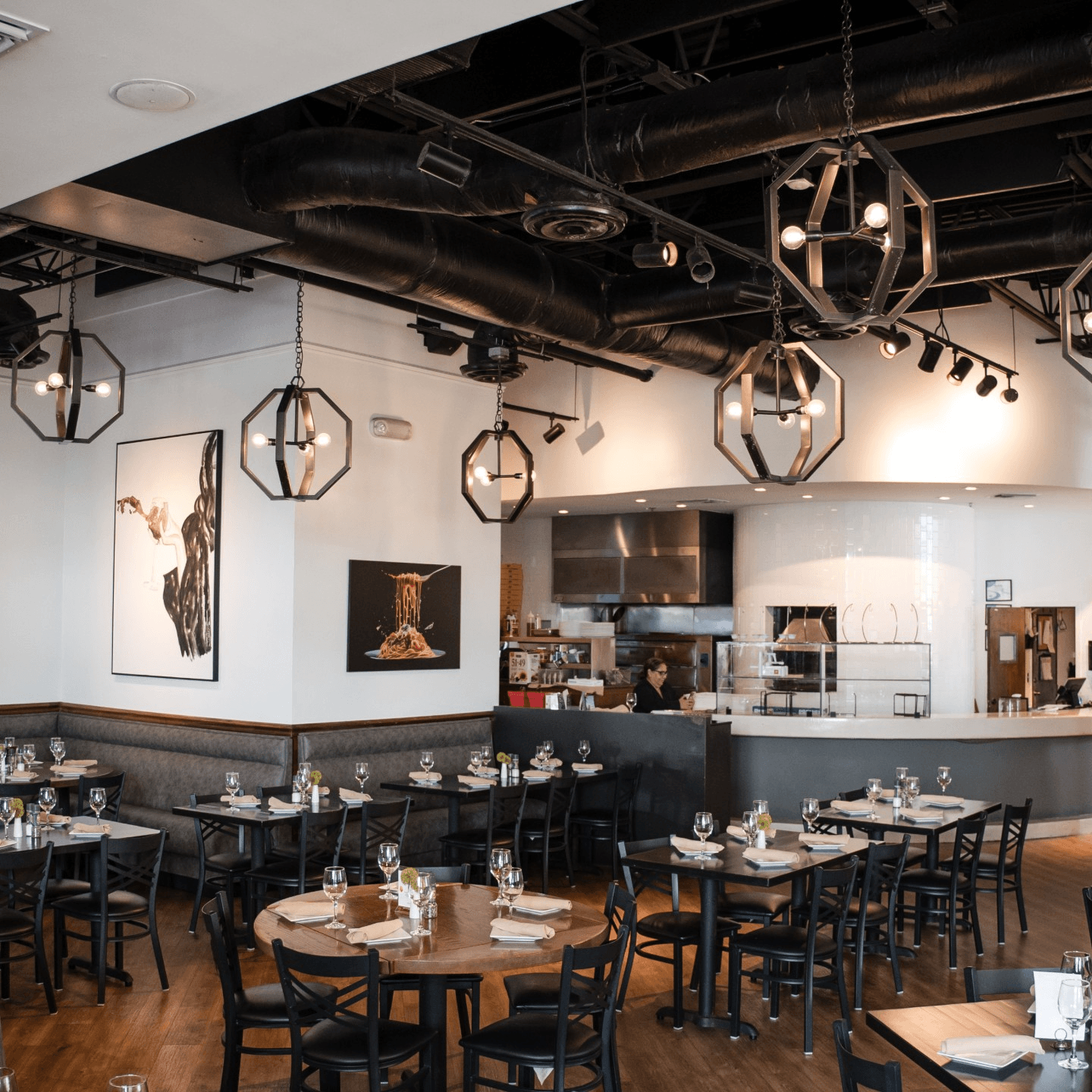 Dine In - A Perfect Spot for Everyone