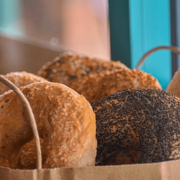 GLUTEN FREE DOZEN BAGELS (NO CREAM CHEESE).