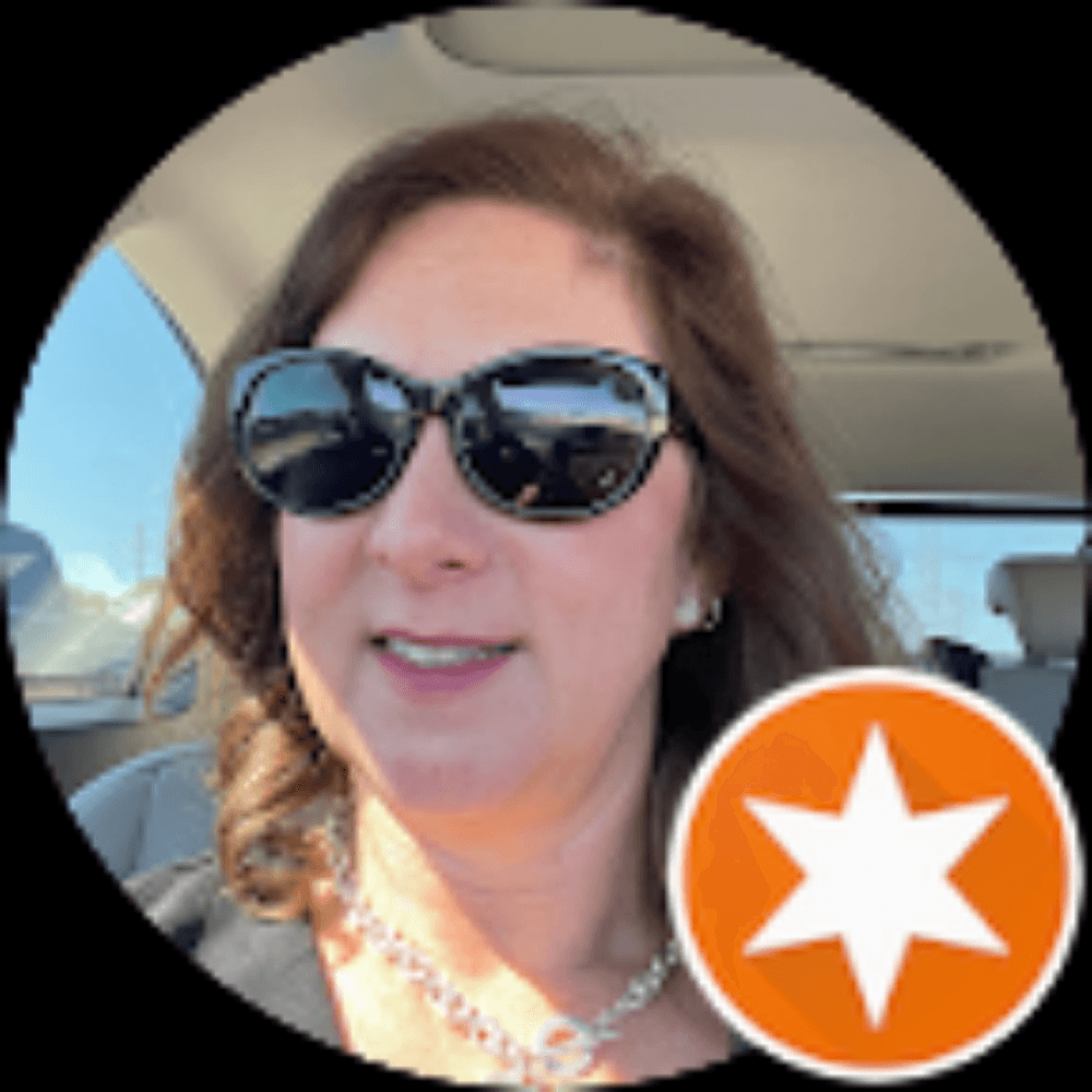 Vickie A., [Local Guide Level 6]