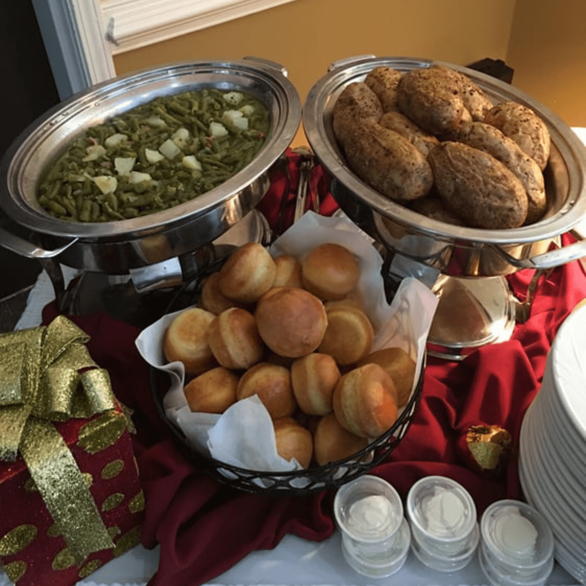 Blockers Soul Food Restaurant & Sports Bar gallery image #2