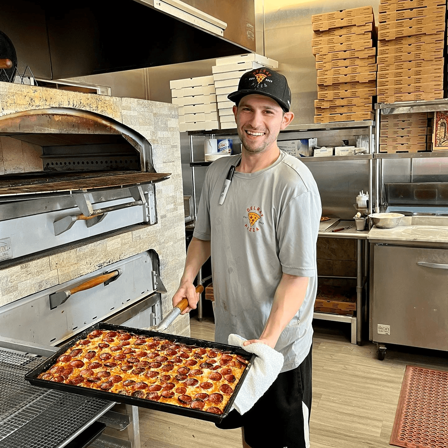 A Family-Owned Pizza Parlor in Delray Beach