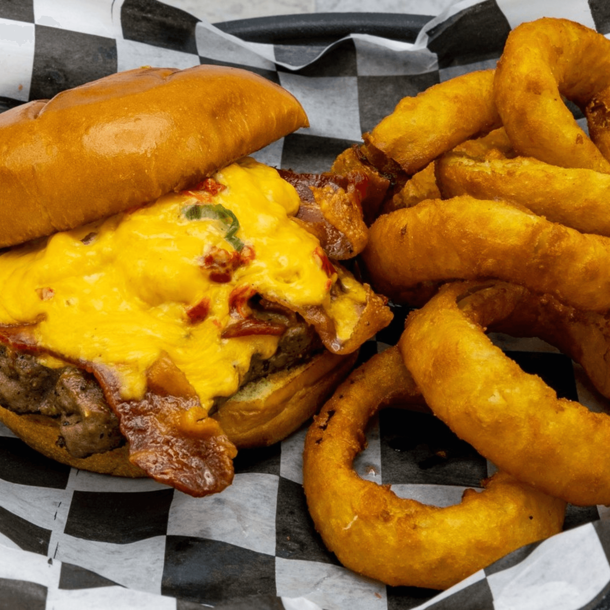 731 Sports Bar and Grill gallery image #3