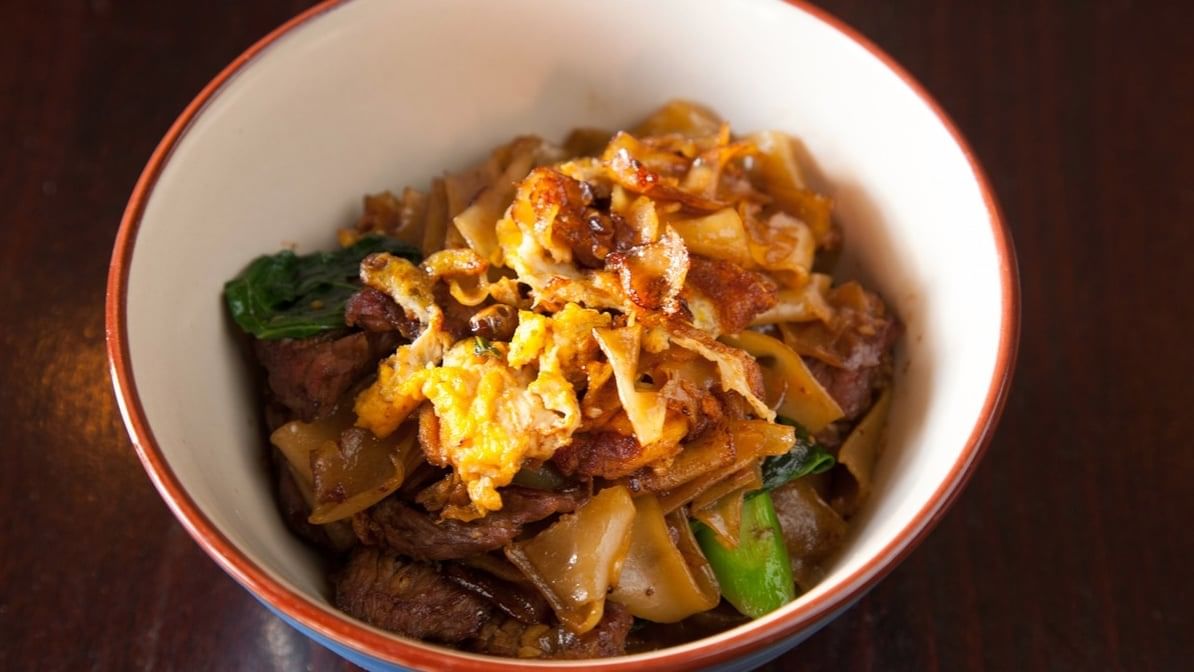 Pad See Ew - Soy Sauce Noodle.