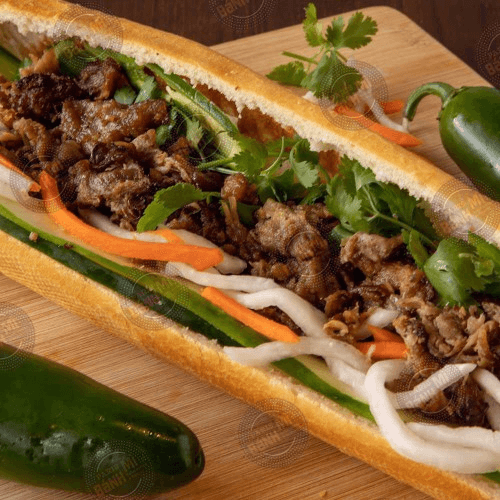 B2. Grilled Pork / Bánh Mì Thịt Nướng.