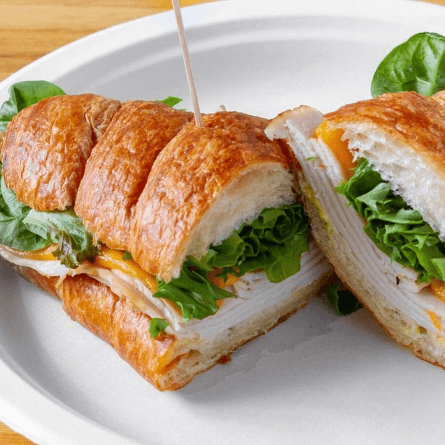 Pizza, Sandwiches, and Salads Made Your Way 🍽️