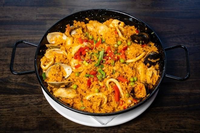 Paella.