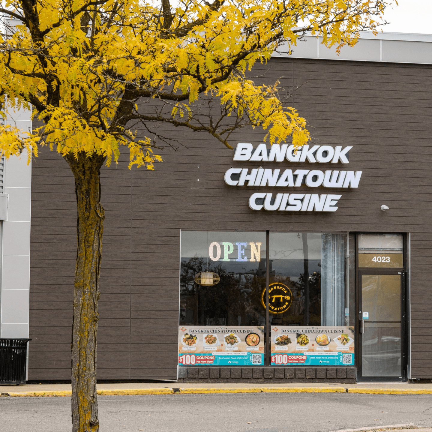 Welcome to Bangkok Chinatown Cuisine