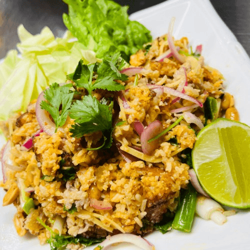 Crispy rice salad /Nam Kao Tod.