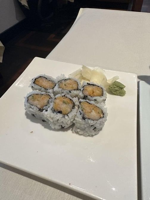 Spicy Yellowtail Roll.