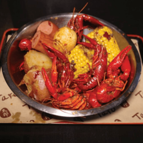 Crawfish Combo Lunch Box.