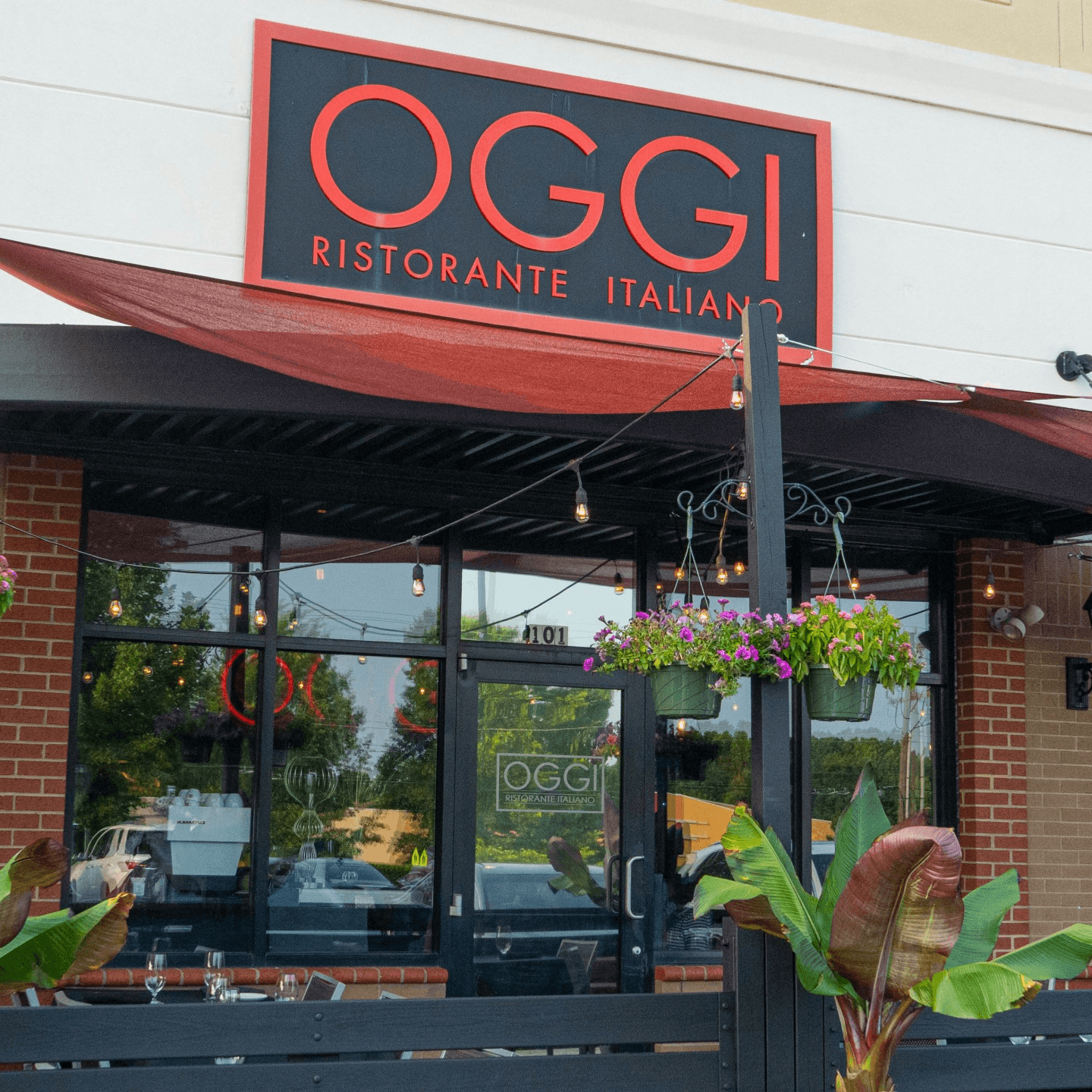 Welcome to OGGI Ristorante Italiano